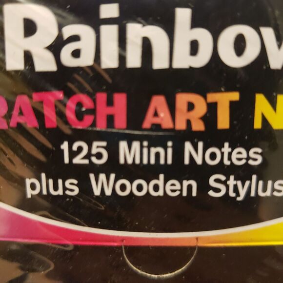 Melissa & Doug Scratch Art Box of Rainbow Mini Notes 125 with Wooden Stylus NEW - Picture 3 of 6